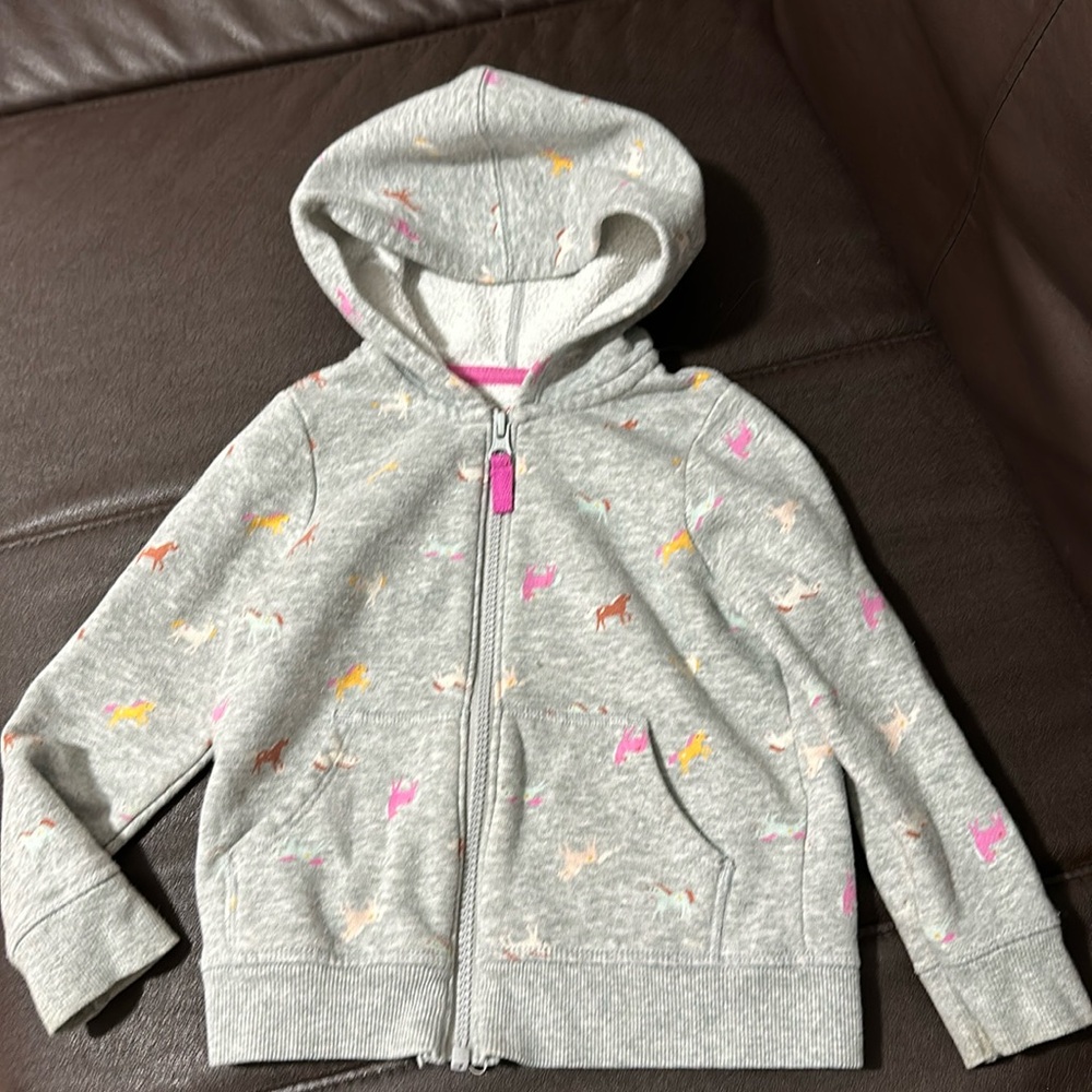 5 for $15 item! Cat & Jack Size 3T unicorns hoodie